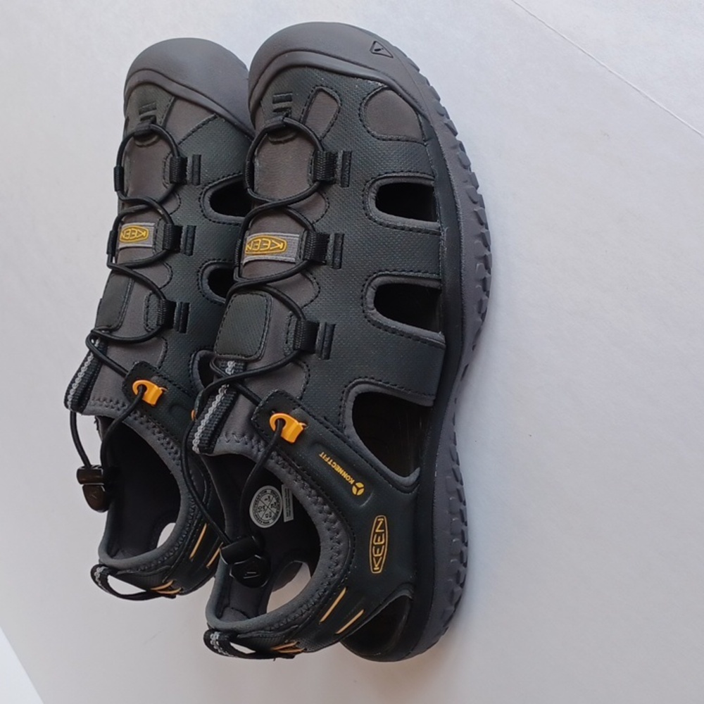 Keen Men's Solr High Performance Sport Closed Toe Sandals SZ 10 NEW Black Gold - Picture 5 of 16